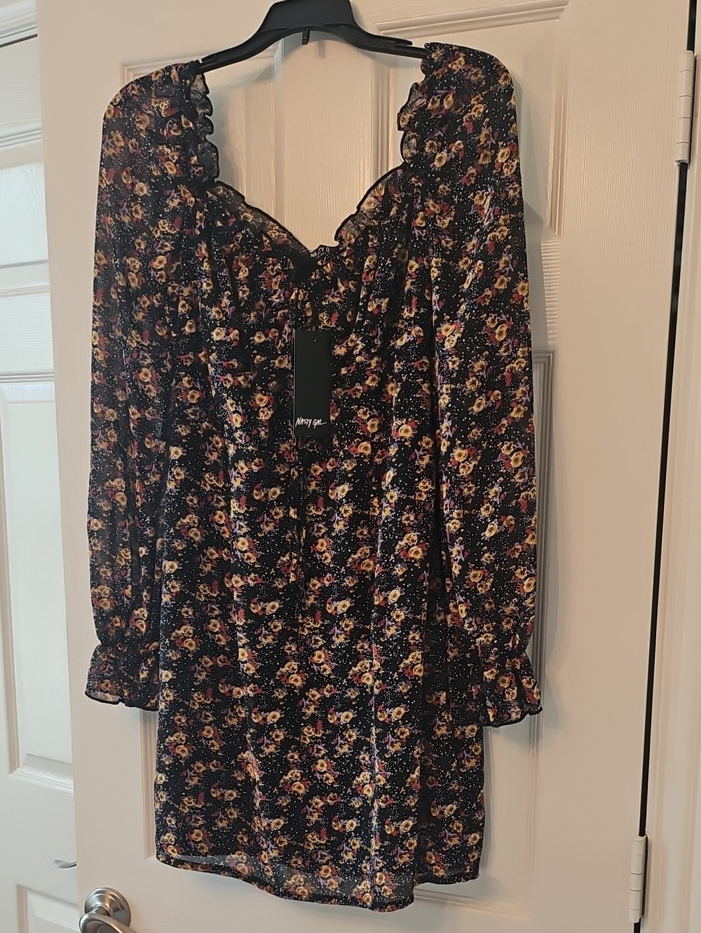 Nasty Gal Black Floral Long-Sleeve Mini Dress